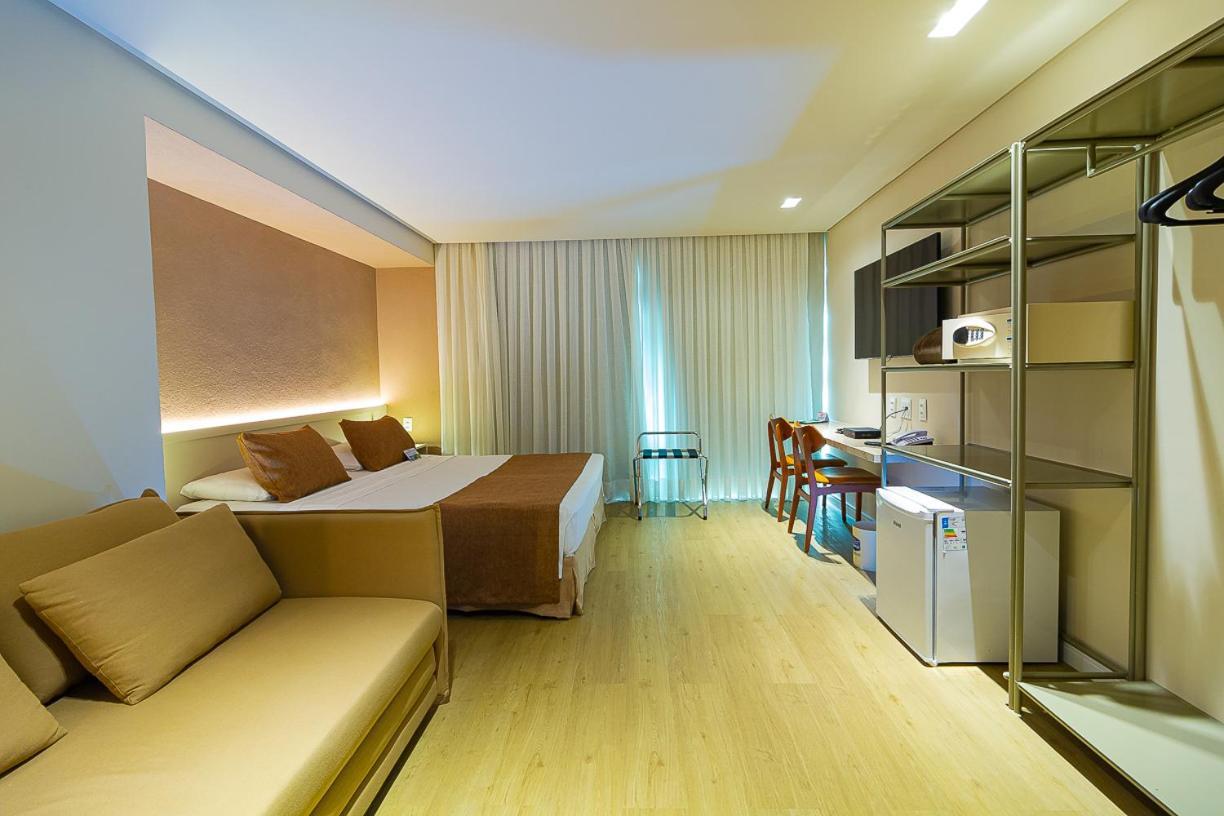 Littoral Express Hotel โจเอาเปสโซอา ภายนอก รูปภาพ