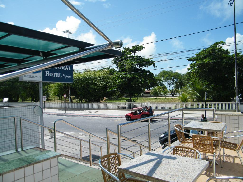 Littoral Express Hotel โจเอาเปสโซอา ภายนอก รูปภาพ